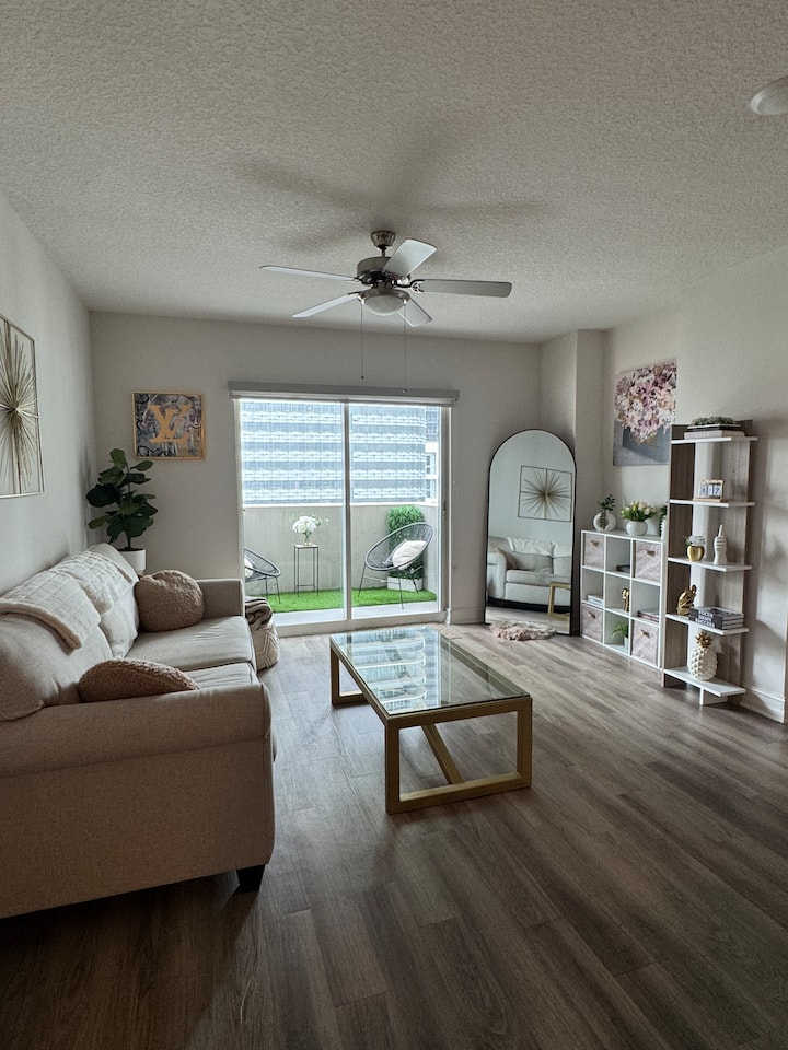 Modern 1br Getaway In Brickell - Miami