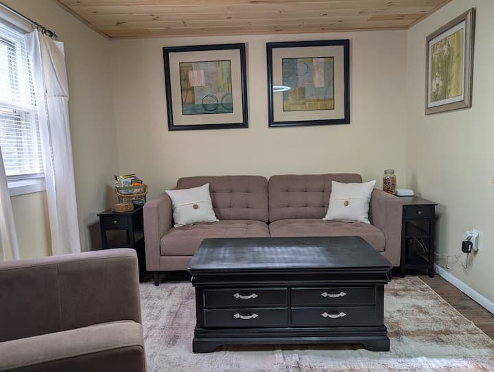 Cozy Poconos Cabin Close To Ski Resorts • No Hoa - Towamensing Trails