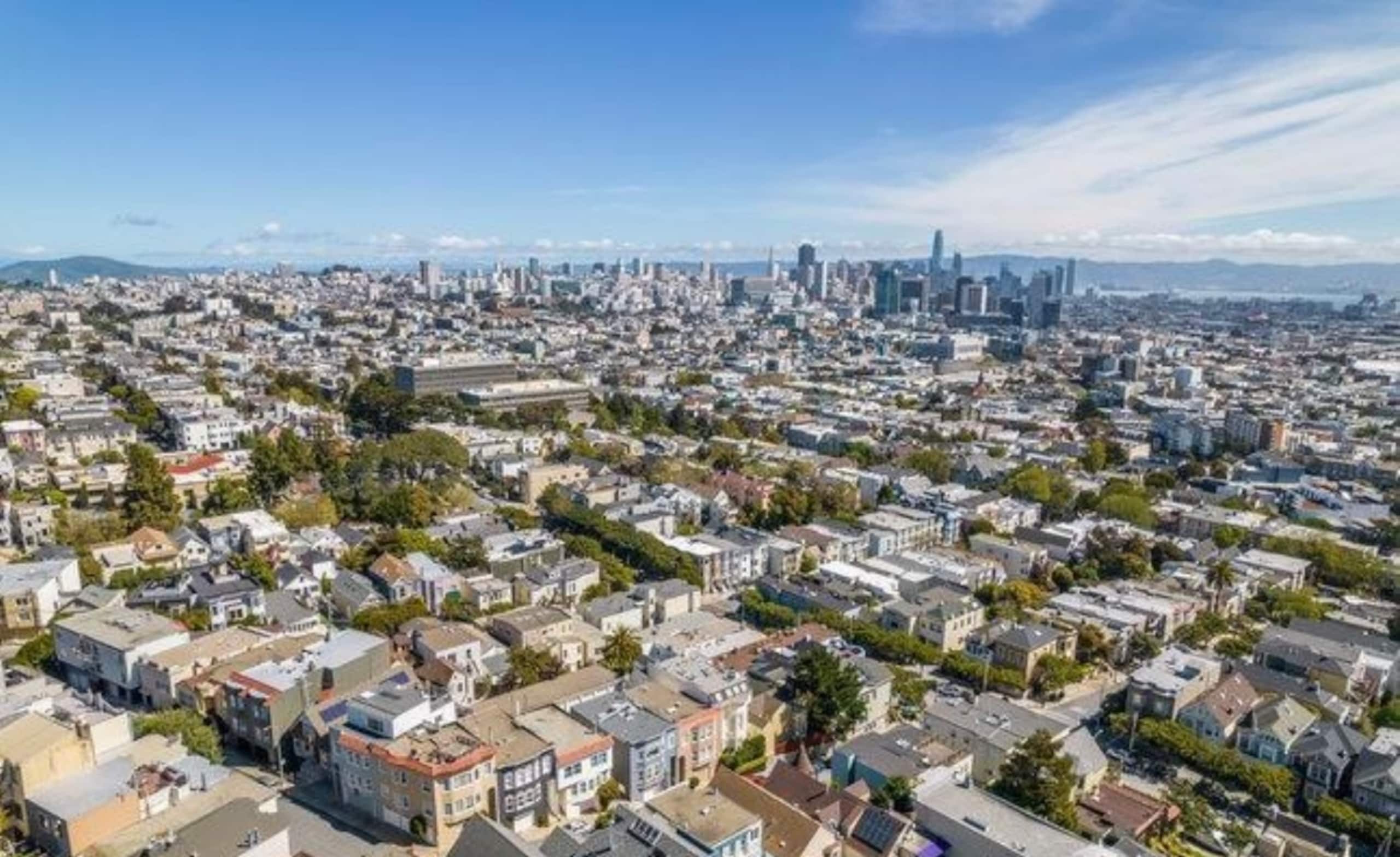 Home in San Francisco · ★5.0 · 3 bedrooms · 3 beds · 2 baths - Image 34