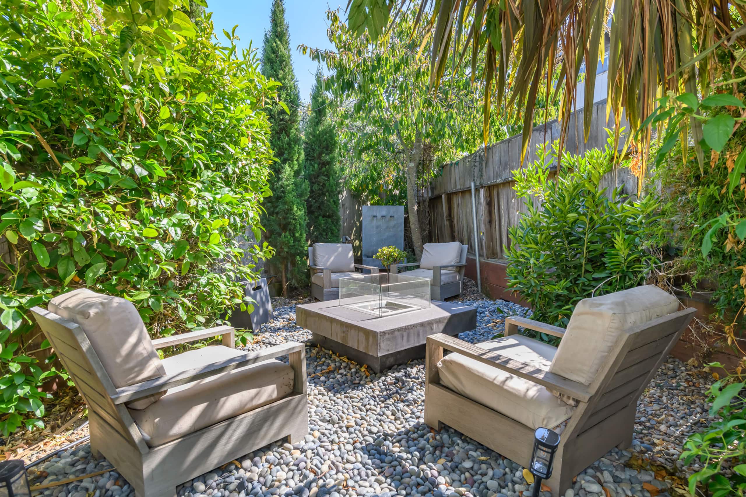 Home in San Francisco · ★5.0 · 3 bedrooms · 3 beds · 2 baths - Image 23