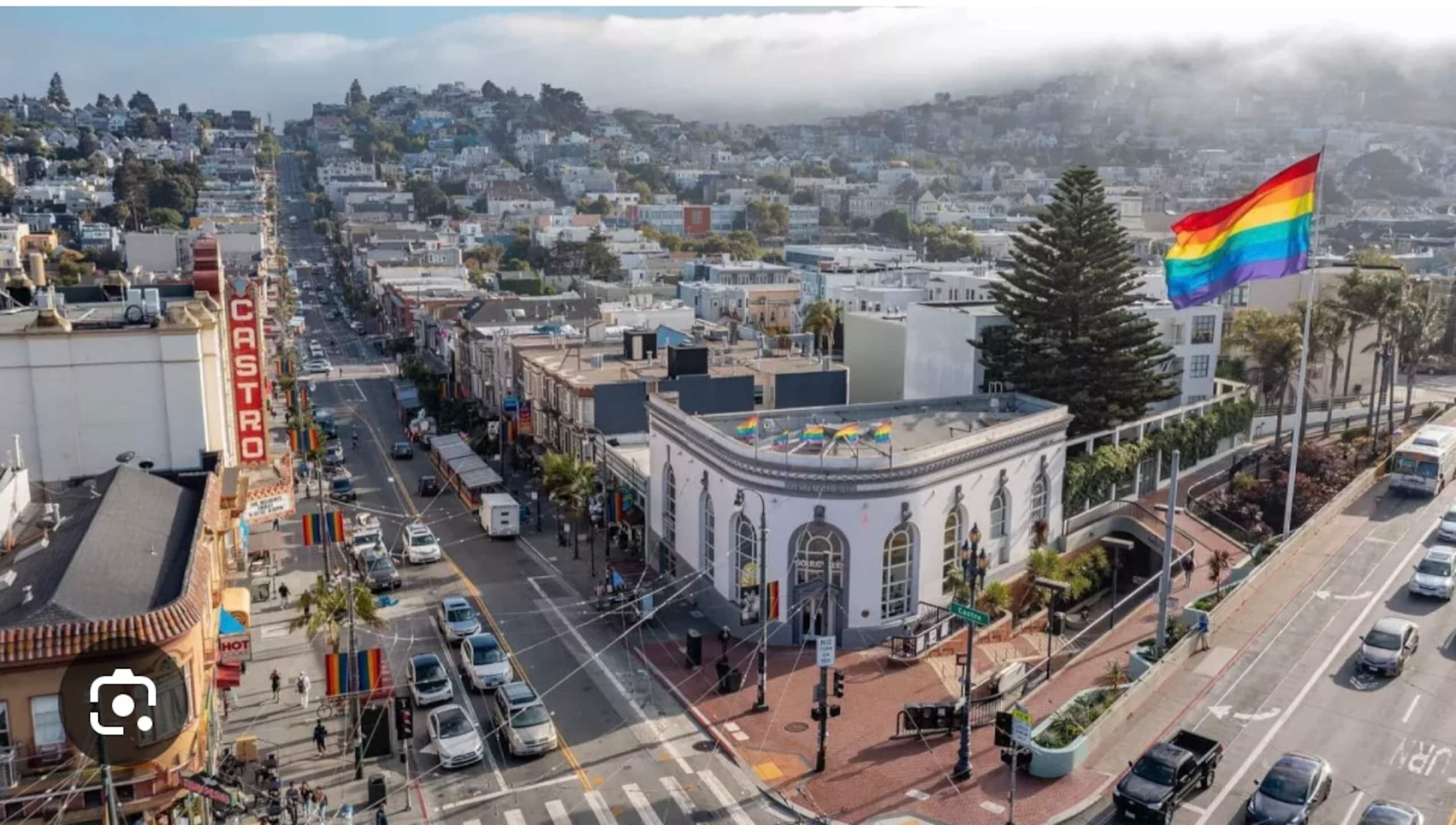 Home in San Francisco · ★5.0 · 3 bedrooms · 3 beds · 2 baths - Image 38
