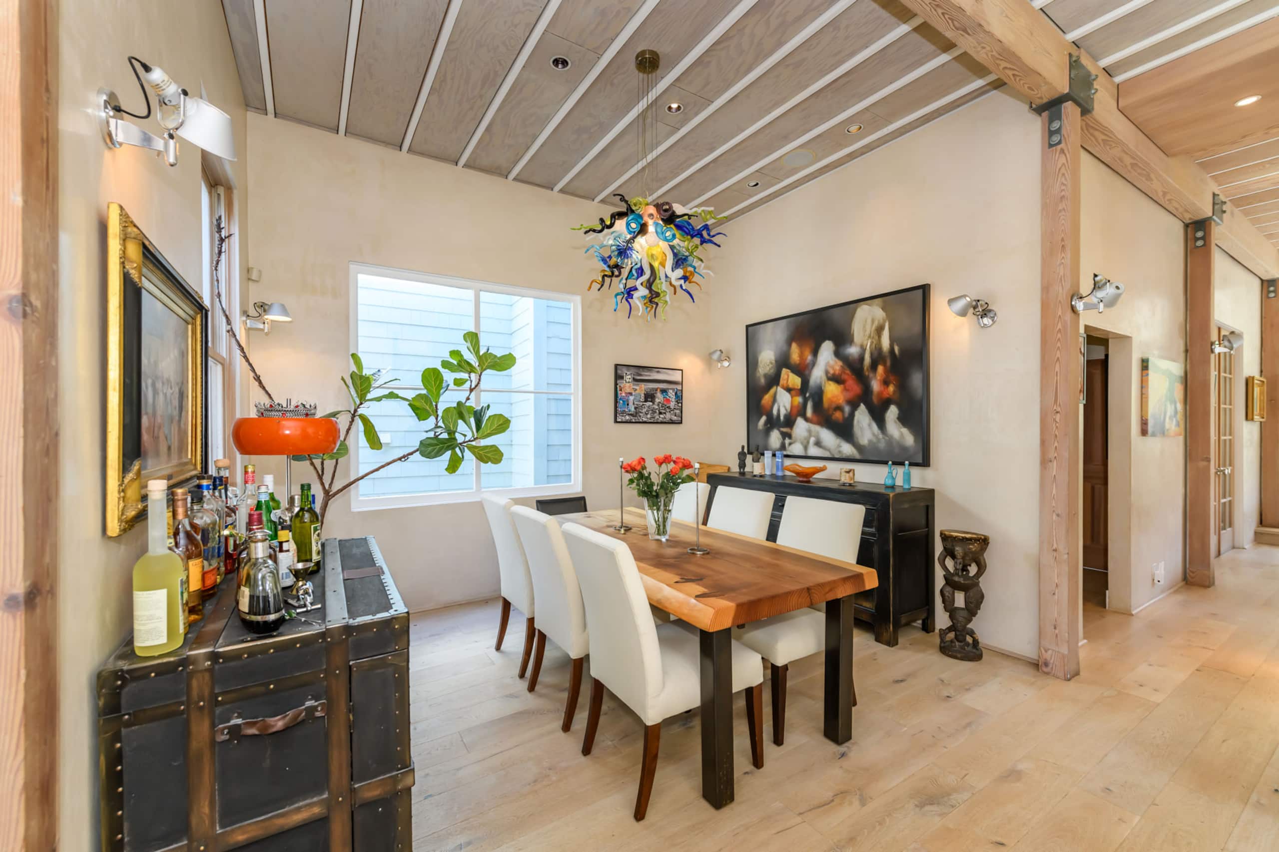 Home in San Francisco · ★5.0 · 3 bedrooms · 3 beds · 2 baths - Image 12