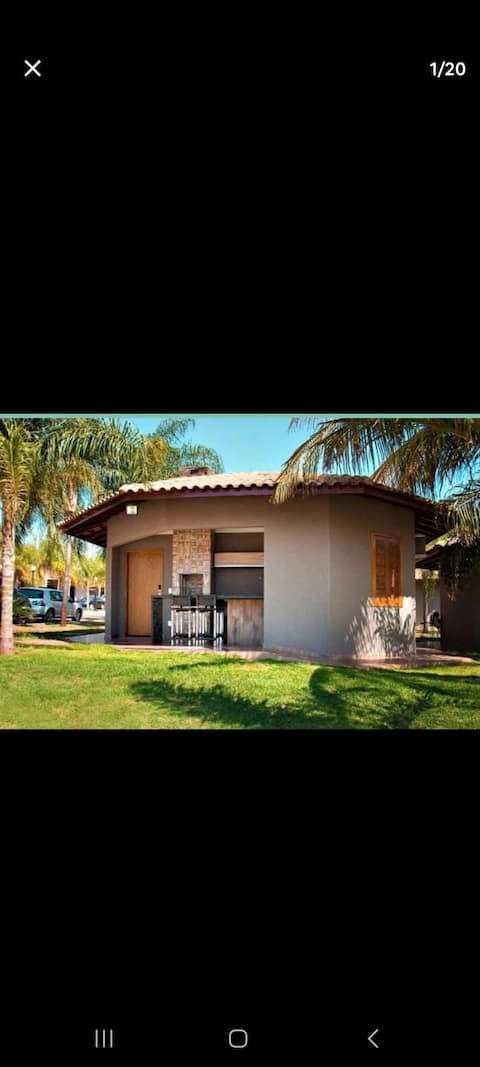 Grandes Lagos Resort Chalet