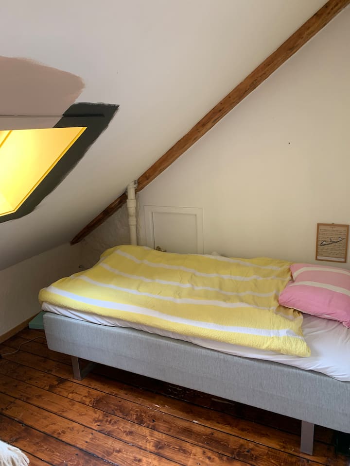 საძინებელი 2