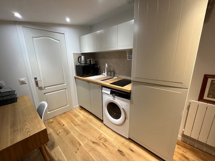 Studio Rénové Avec Petite Terrasse Privative - Nogent-sur-Marne