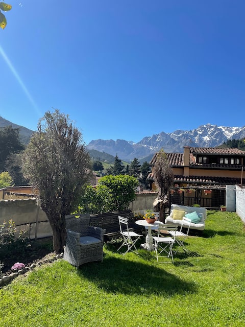 Villa Solana Apartment, Old Town Potes