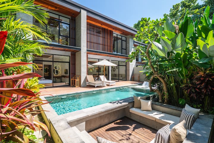 Elegant 5br Canggu Villa, Ac, Water Filter - Seminyak