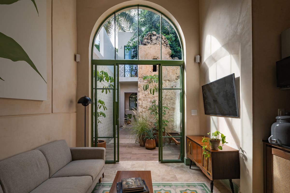 Casa Pistache, colonial arched hideaway with chukum walls in Campeche — Casonas MX — photo 5