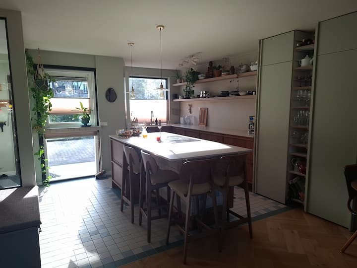 Familiehuis In Amsterdam-noord - Ámsterdam