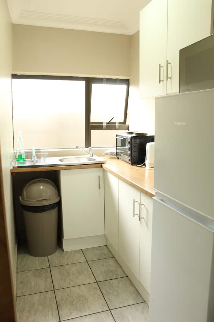 Livingwaters Self-catering Room 4 - Ermelo