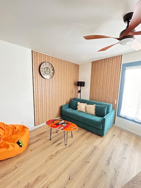 Annonce Airbnb populaire: Lakeside apartment à Carcans