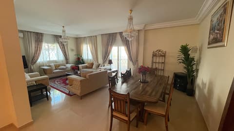 Bright 3BR Getaway • Walk to Beach, Bars & More!