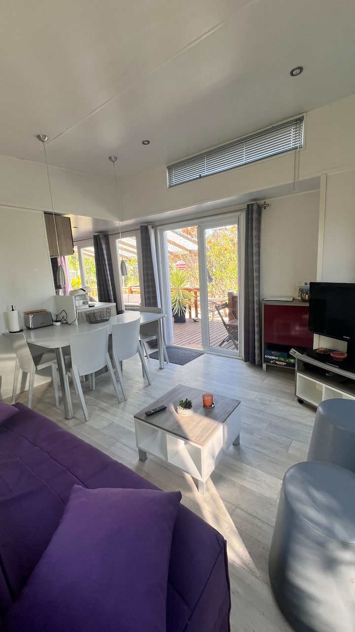 Bungalow Hyères Accès Plage. Petit Havre De Paix. - Hyères