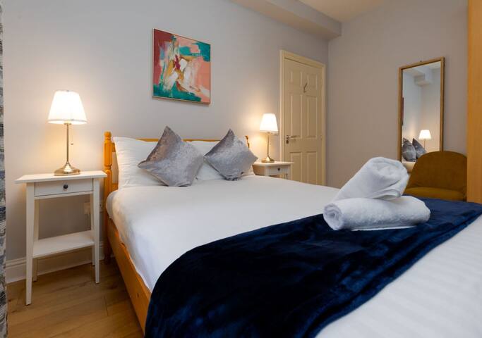 Galway Lakeside Apartments managed Airbnb listing 1