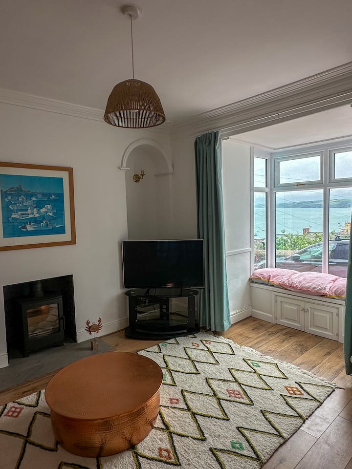 Nythfa - Stunning Sea View House - New Quay
