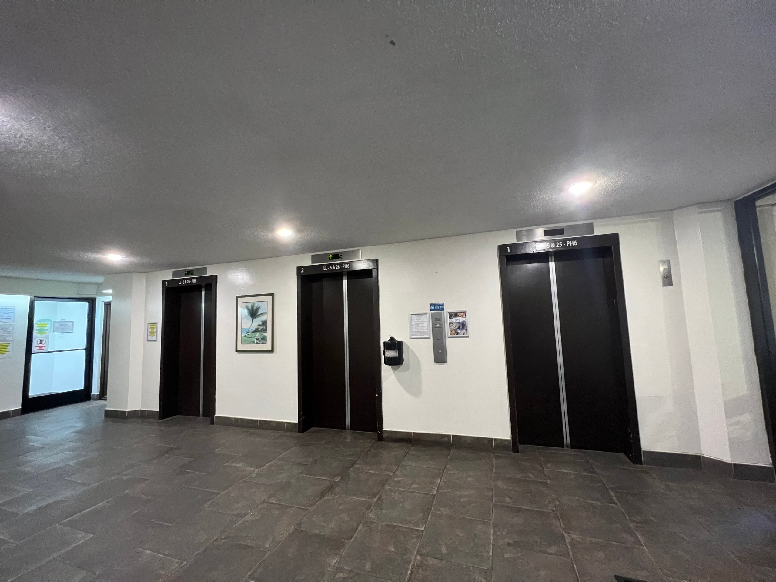 Panoramic Ocean View • 38th Floor • Sleeps 6 - Image 46