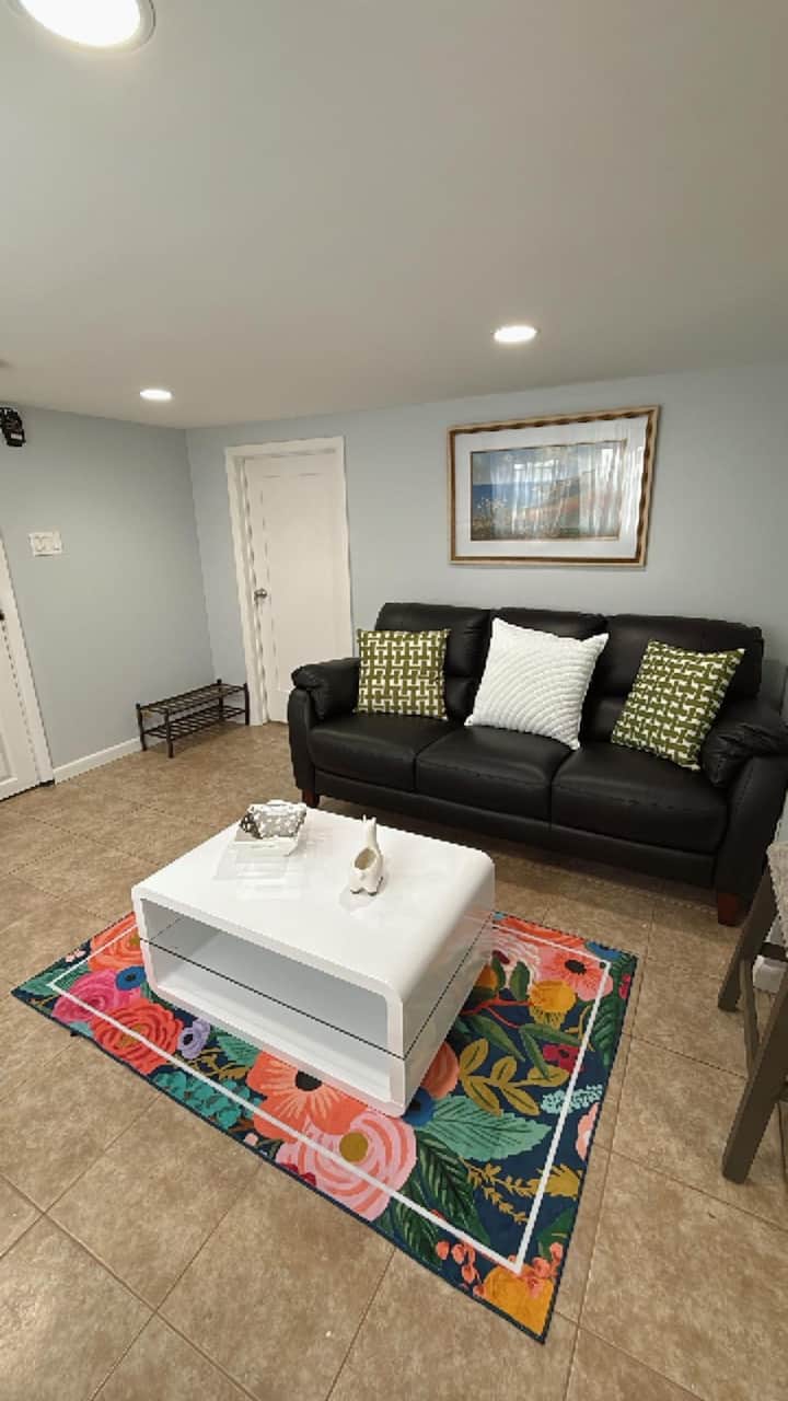 Cozy Two Bedrooms Apartment! - Bogota, NJ