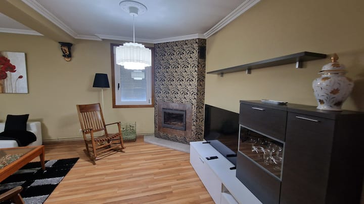 Apartamento Vacacional 1° Planta Vivienda Habitual - Caldas de Reis