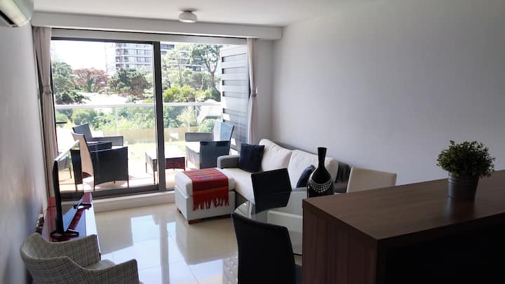 Apartment 2.5 Rooms: Heated Pool+sauna+gym+garage - Uruguay
