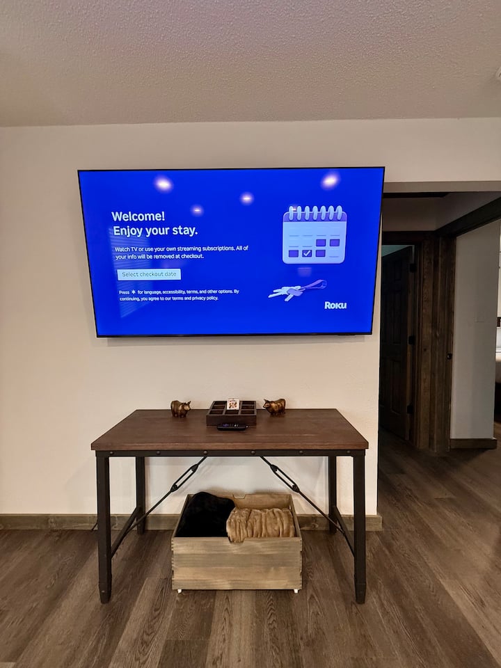 Modern & Elegant Stay-2817 - Jefferson City, MO