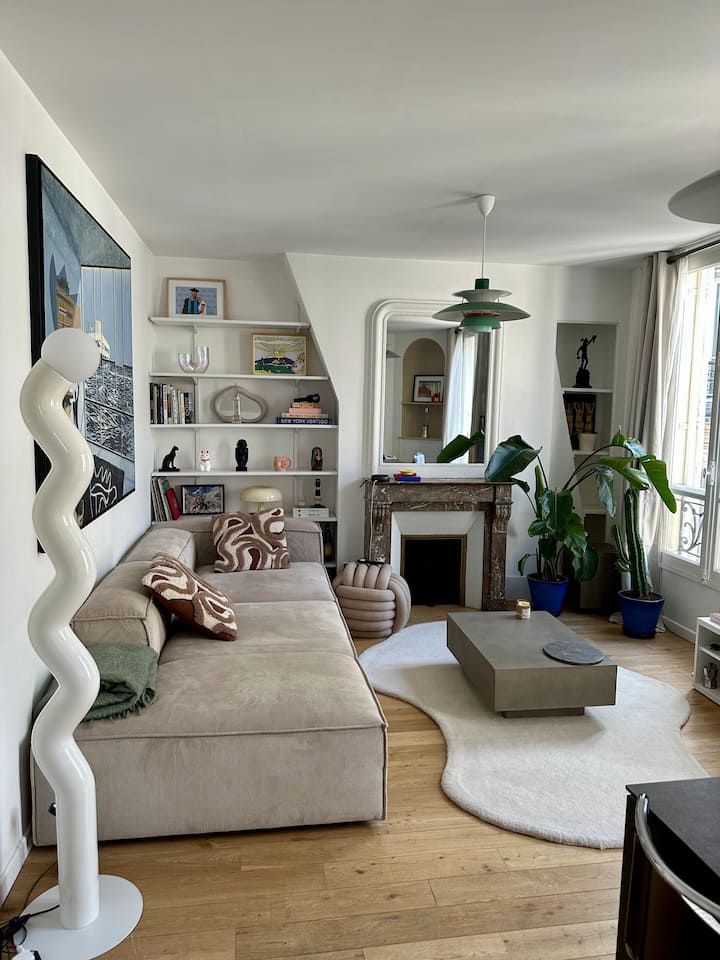 Cosy Parisian Flat In The 9th - Paris 10e Arrondissement