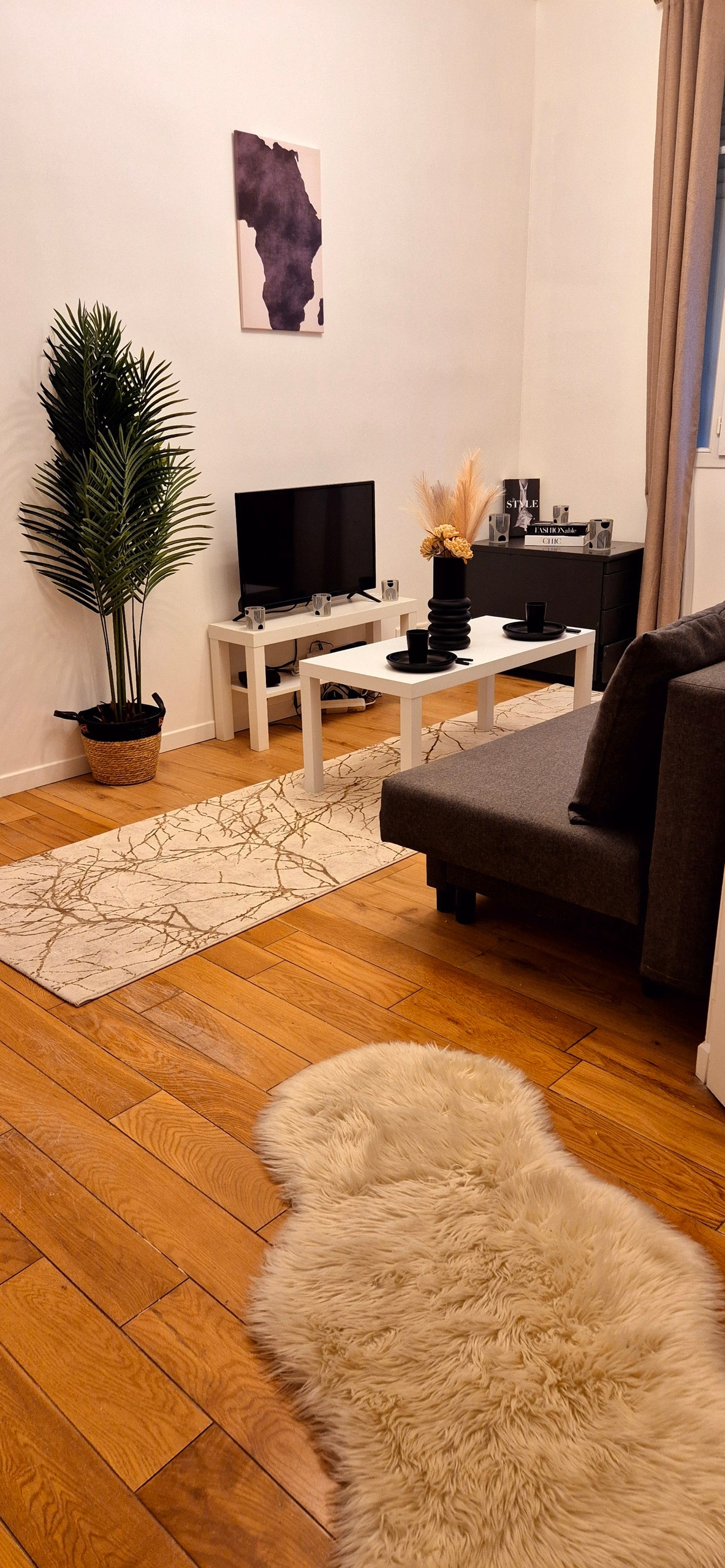 Popular Airbnb listing: Chic F2 Paris Boulogne 10 min Roland Garros in Boulogne Billancourt