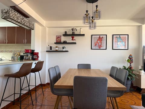 Modern Apartment-Cusco City View