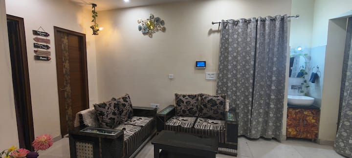Ganga Bhavan Home Stay - 하르드와르