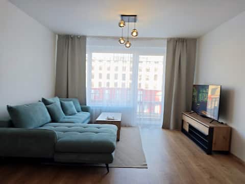 Top performing Airbnb: Kolbenova Comfort Stay +Parking Free! in Vysočany