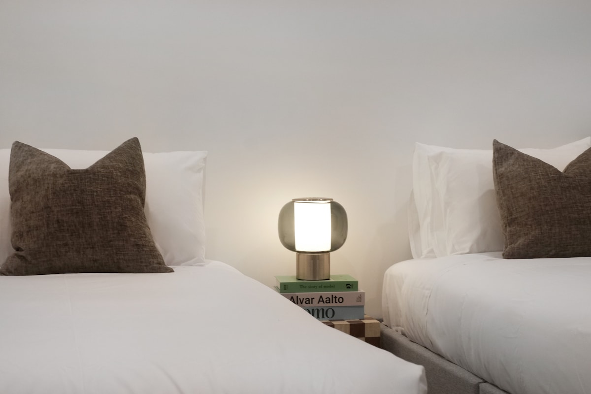'Vinyl' · 1-BR Apt in Burwood near OlympicPark/CBD