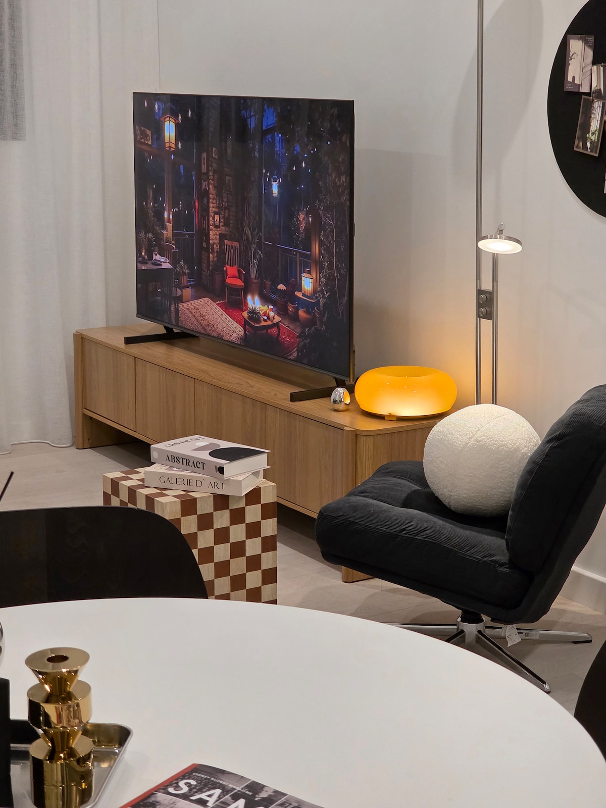 'Vinyl' · 1-BR Apt in Burwood near OlympicPark/CBD