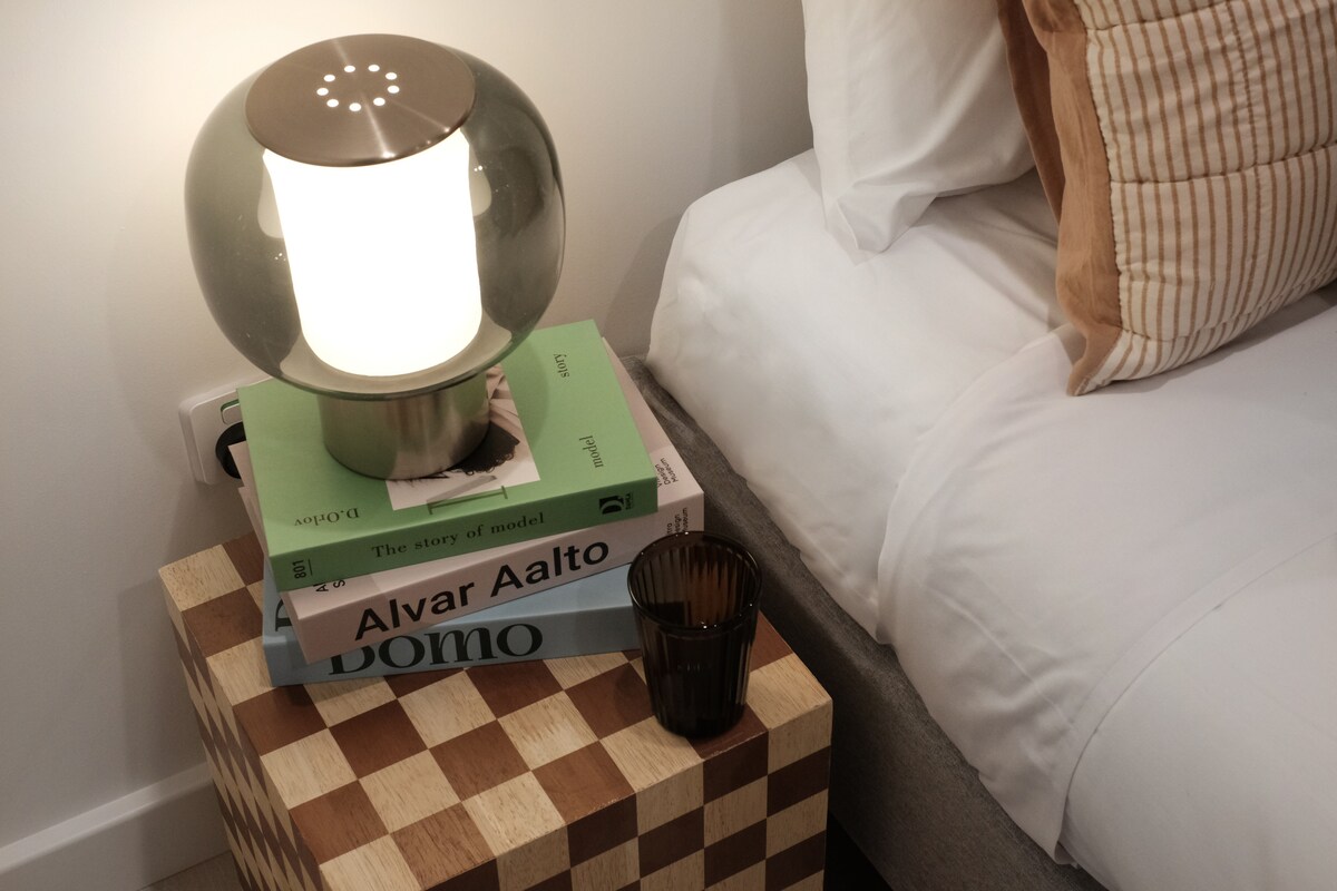 'Vinyl' · 1-BR Apt in Burwood near OlympicPark/CBD