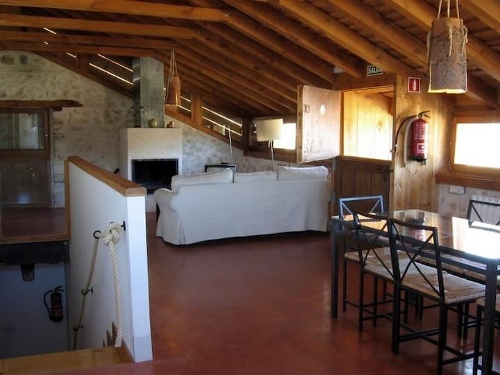 Los Lilos - Casa Rural Sigüenza - Casa Madera - Sigüenza
