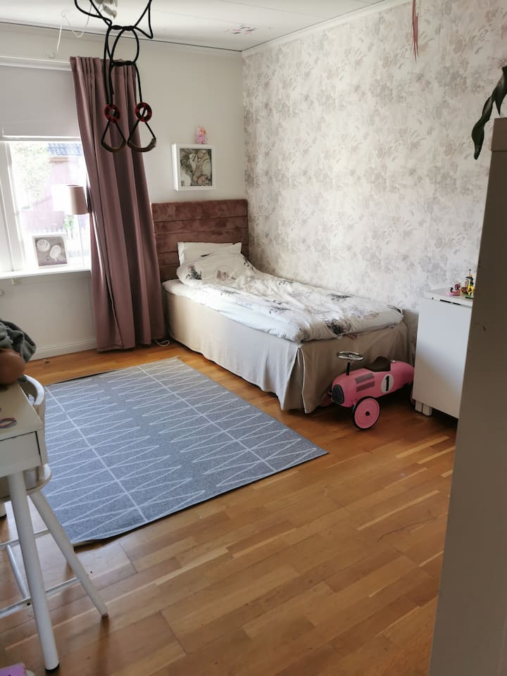 غرفة النوم 1