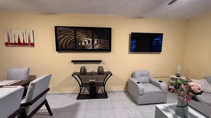 Cómoda Casa Con Terraza Cerca De Playa Miramar. - Tampico
