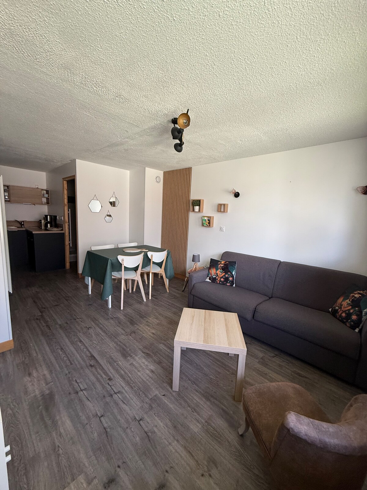 მისაღები ოთახი