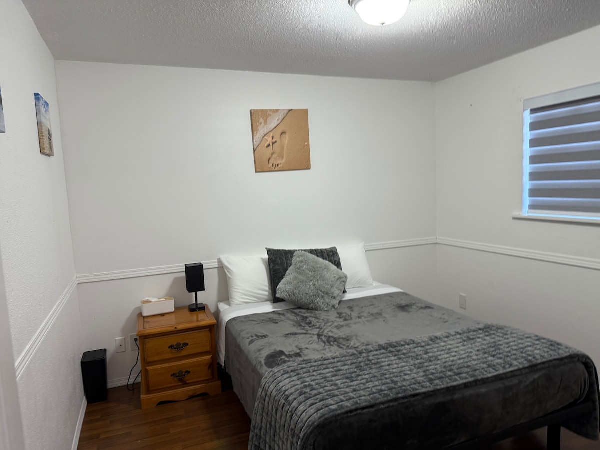 საძინებელი 4