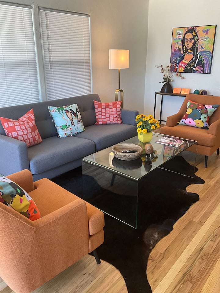 Cozy Madera Home: 3br/1ba, Sleeps5, Workerfriendly - Madera, CA