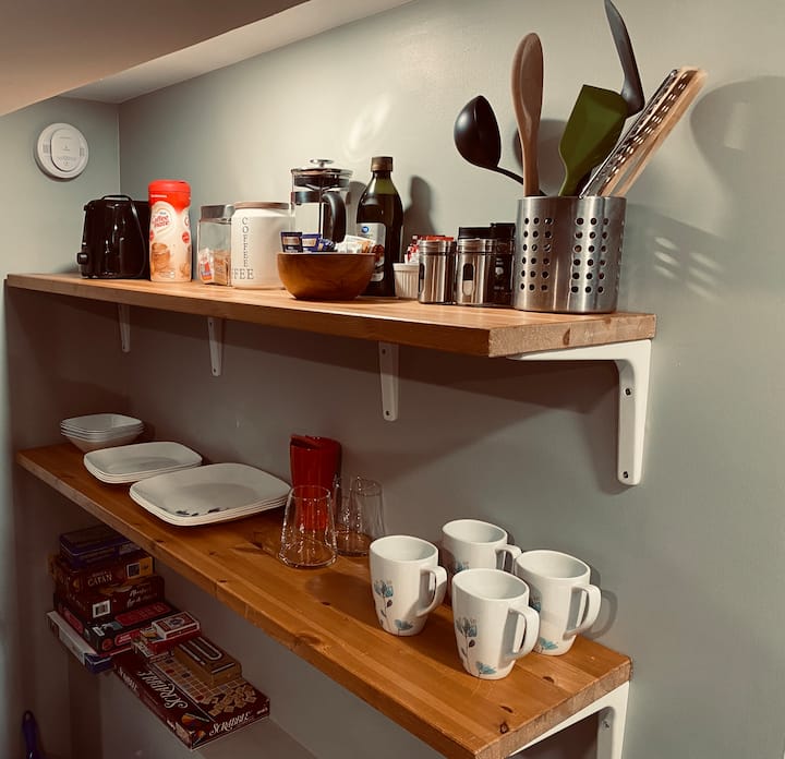 Private Studio In Central Location - Vancouver