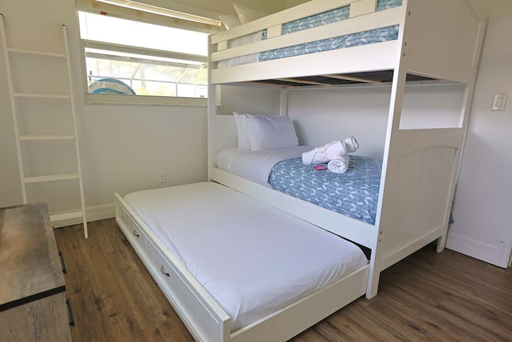 საძინებელი 3