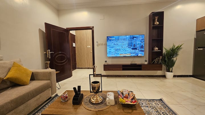 شقة رقم(4)قريبةمن المسجد النبوي(غرفتين وصالةبمطبخ) - Medina, Saudi Arabia