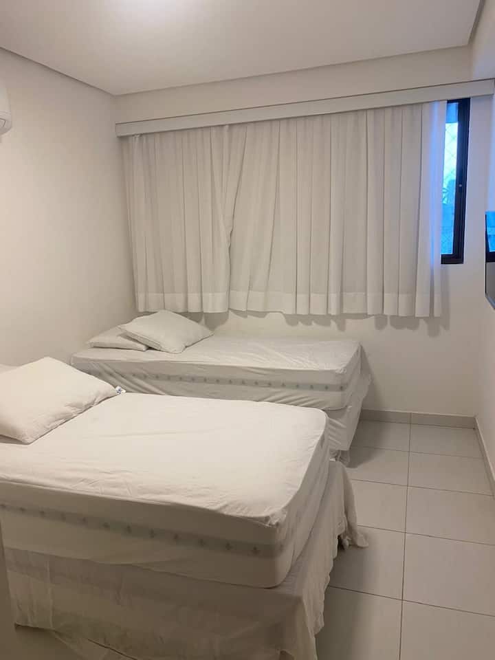 غرفة النوم 2