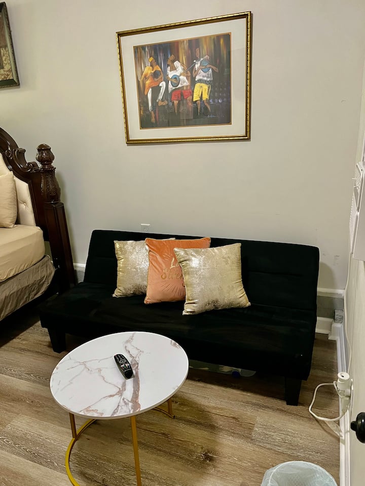 Guesthouse Near Atl Airport - South Fulton, GA