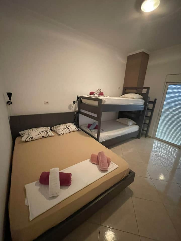 Schlafzimmer 3