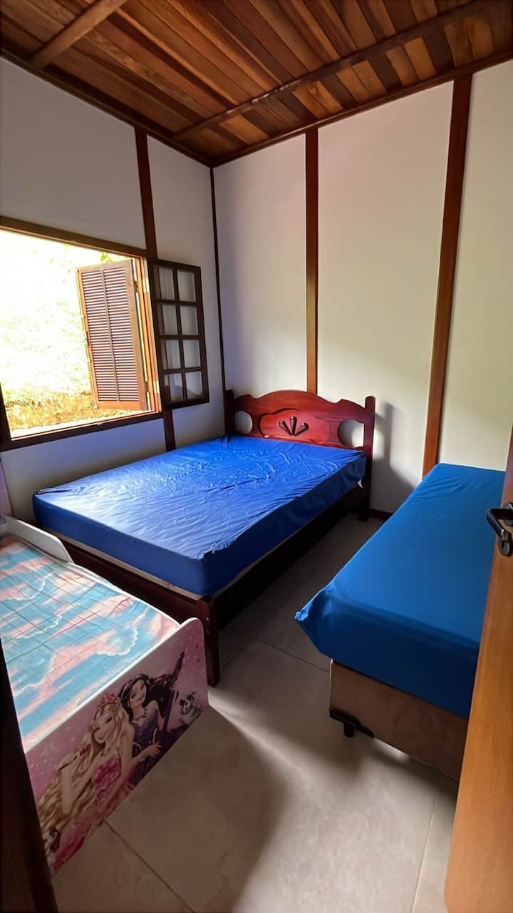 Schlafzimmer 1