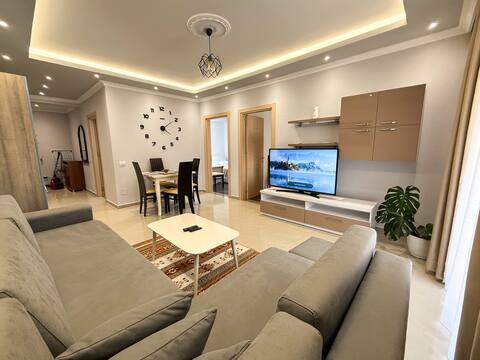 Fishta Apartment Q6 37