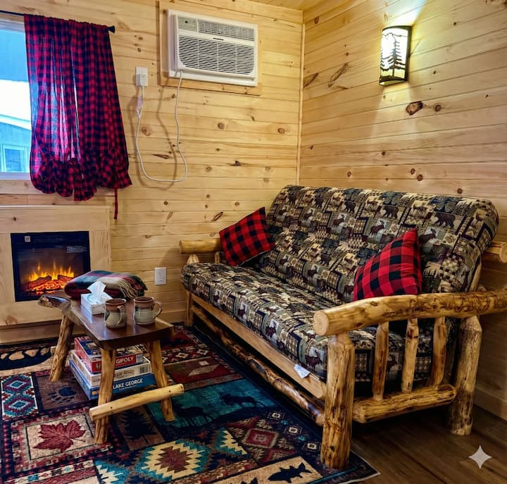 Village Family 2-br Suite | Steps To Downtown - Lake George, NY