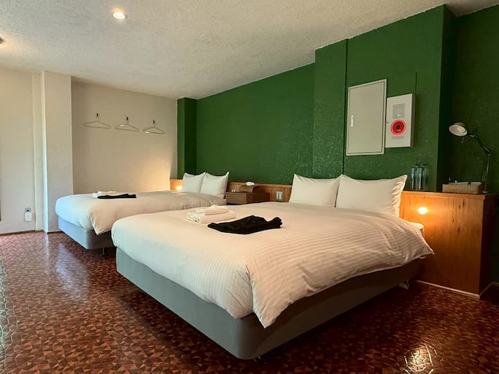 Hotel Beniya 和歌山城下町ホテル 1号室 - Wakayama, Japan