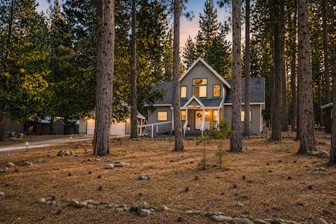 Modern Forest Retreat • Stylish 3BR Cabin