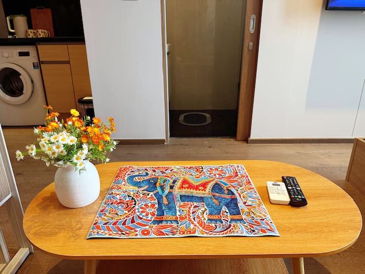 Free Airport Transfer | Bts Phrom Phong Condo - Thailand